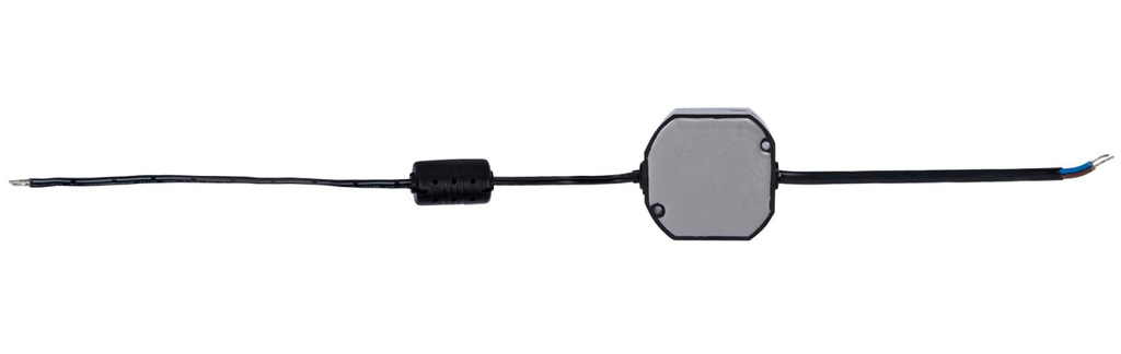 Switchat nätaggregat P12/15 med stabiliserad uteffekt