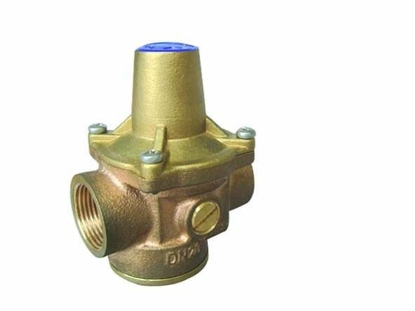 Reducing valve threaded internal type 7BIS 1/2 inch