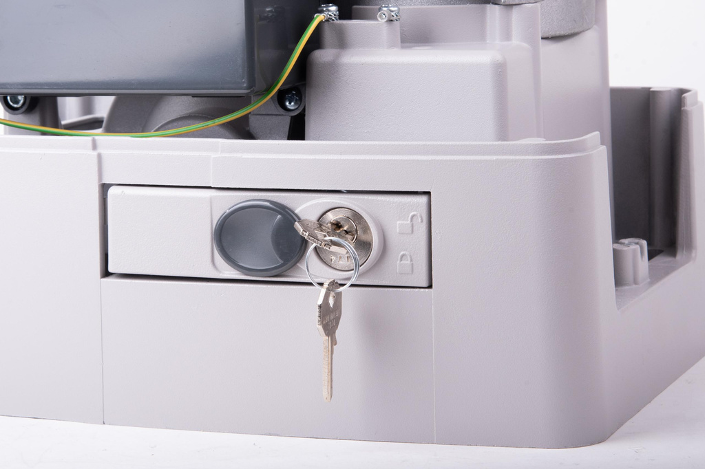 Kit Beninca KBULL10M.S.PM 230V pentru porți glisante până la 1000kg cu fotocelule și telecomandă