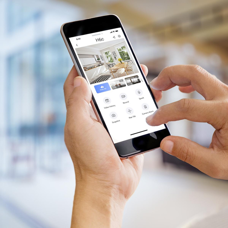 Cameră WiFi EZVIZ H6c cu rezoluție de 4MP