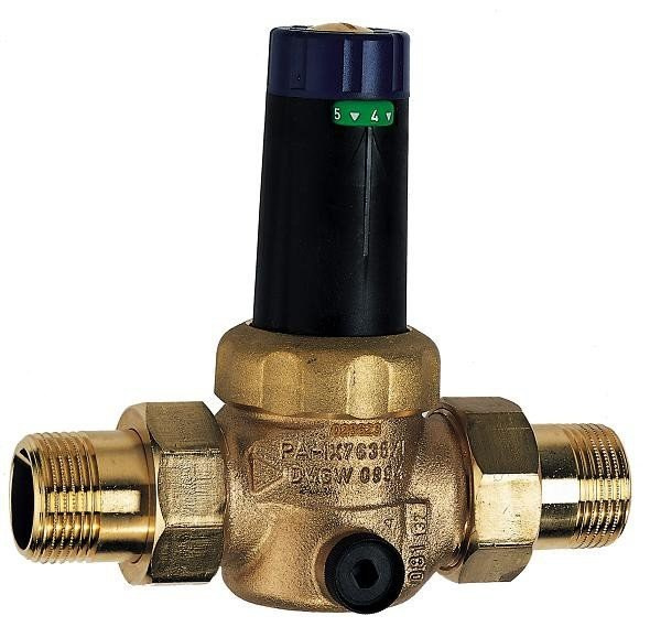 Water pressure regulator 315 5/4 inch with pressure gauge for hydraulic systems