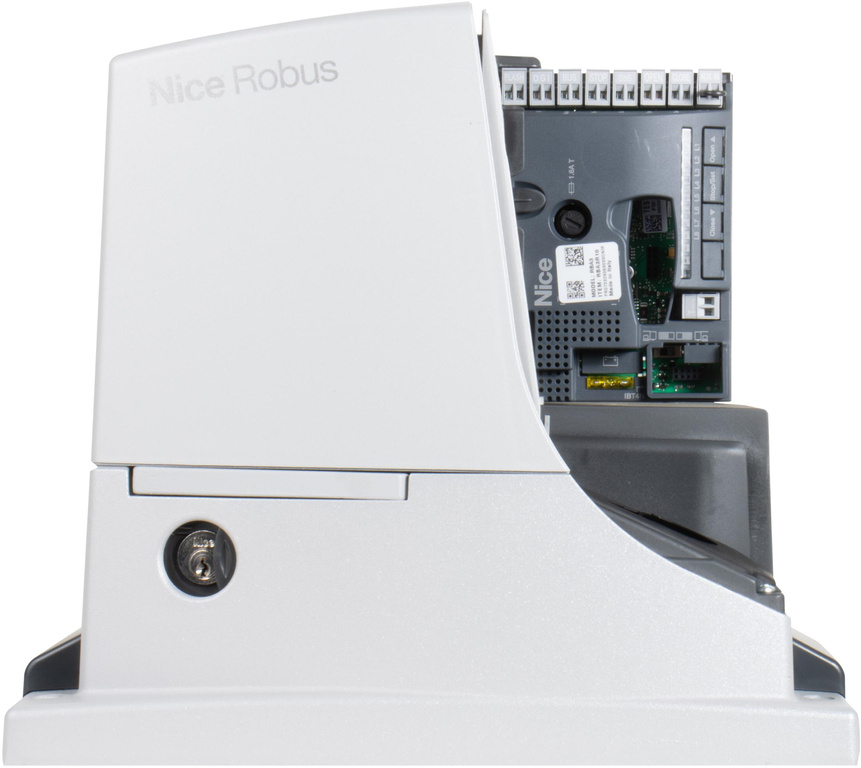 Set Nice ROBUS 600 MyGO per l'automazione di cancelli scorrevoli fino a 600 kg